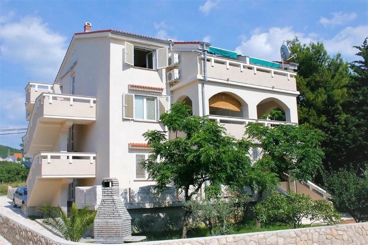 Apartments Vrtlici Stara Novalja Kültér fotó