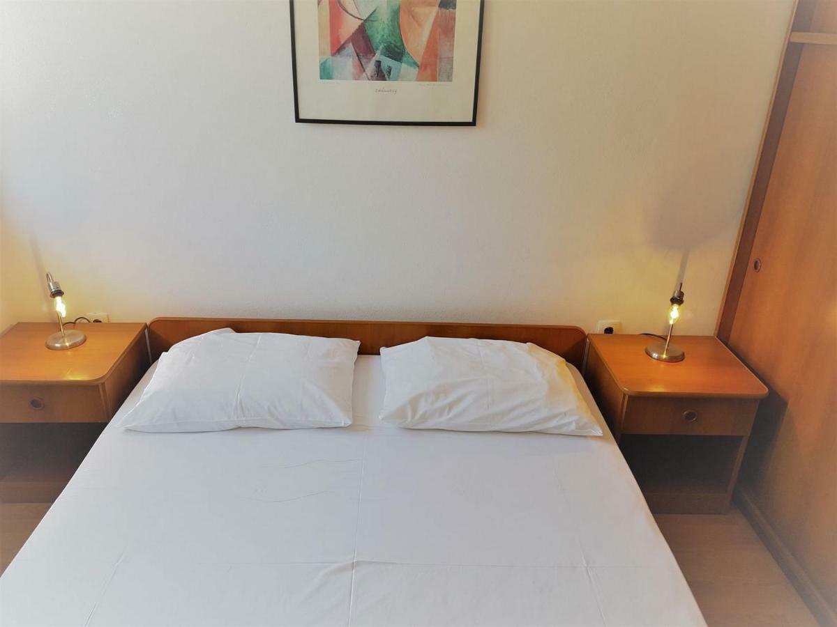 Apartments Vrtlici Stara Novalja Kültér fotó