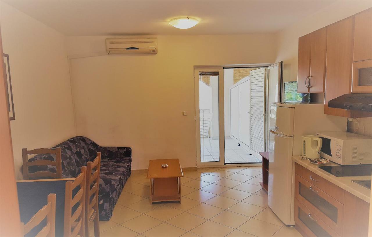 Apartments Vrtlici Stara Novalja Kültér fotó